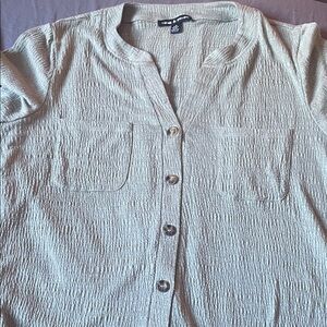 Cable & gauge Light Green Textured tee shirt